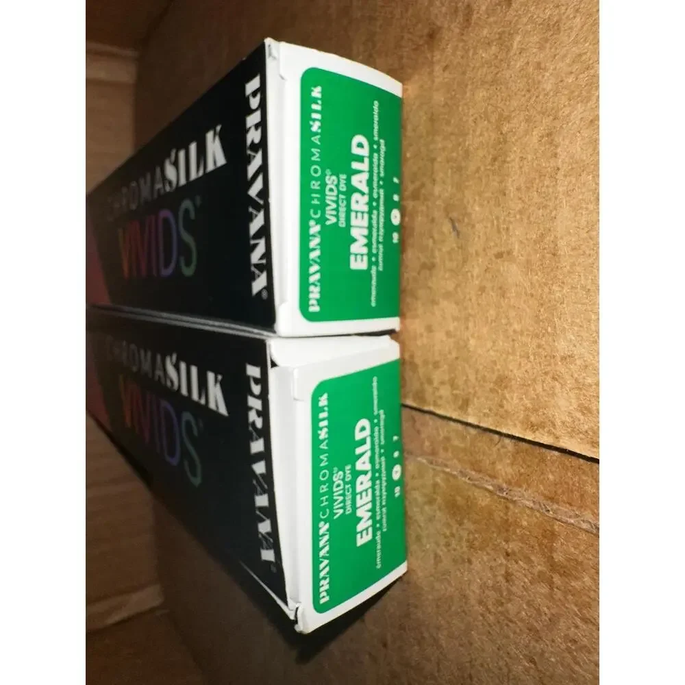 Pravana ChromaSilk Vivids‎ Emerald Permanent Boxed Hair Color